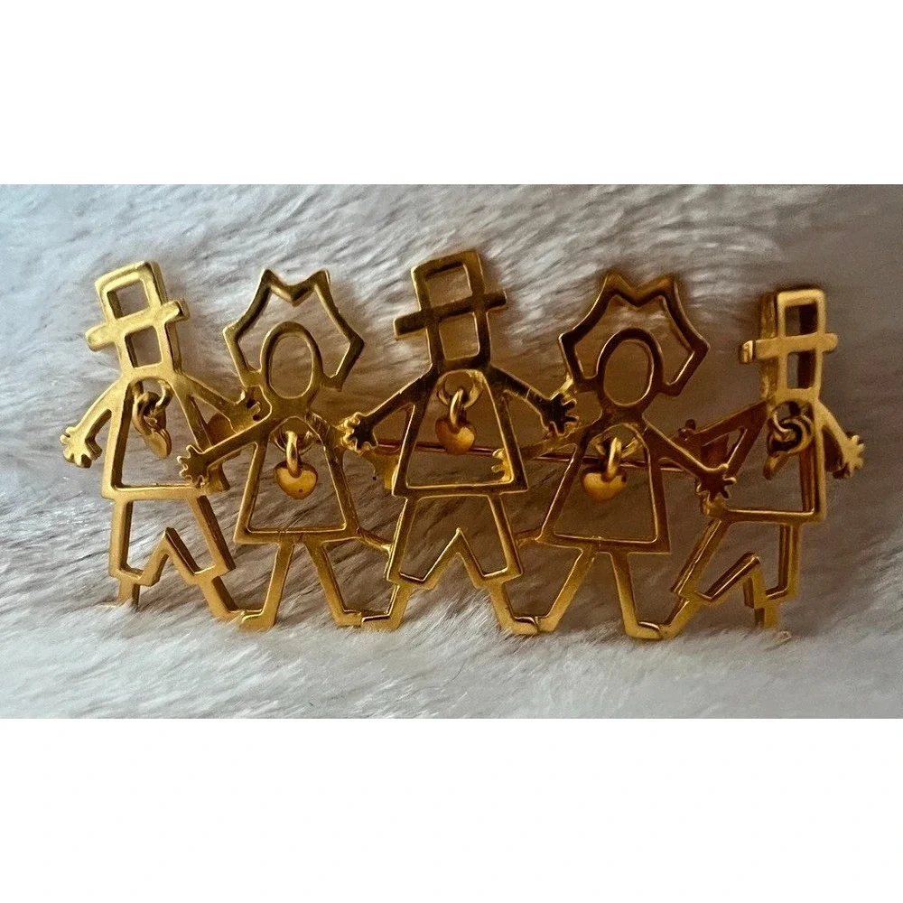 Pilgrim Brooch Gold Figural Thanksgiving‎ Pin Dangle Heart Charms 3